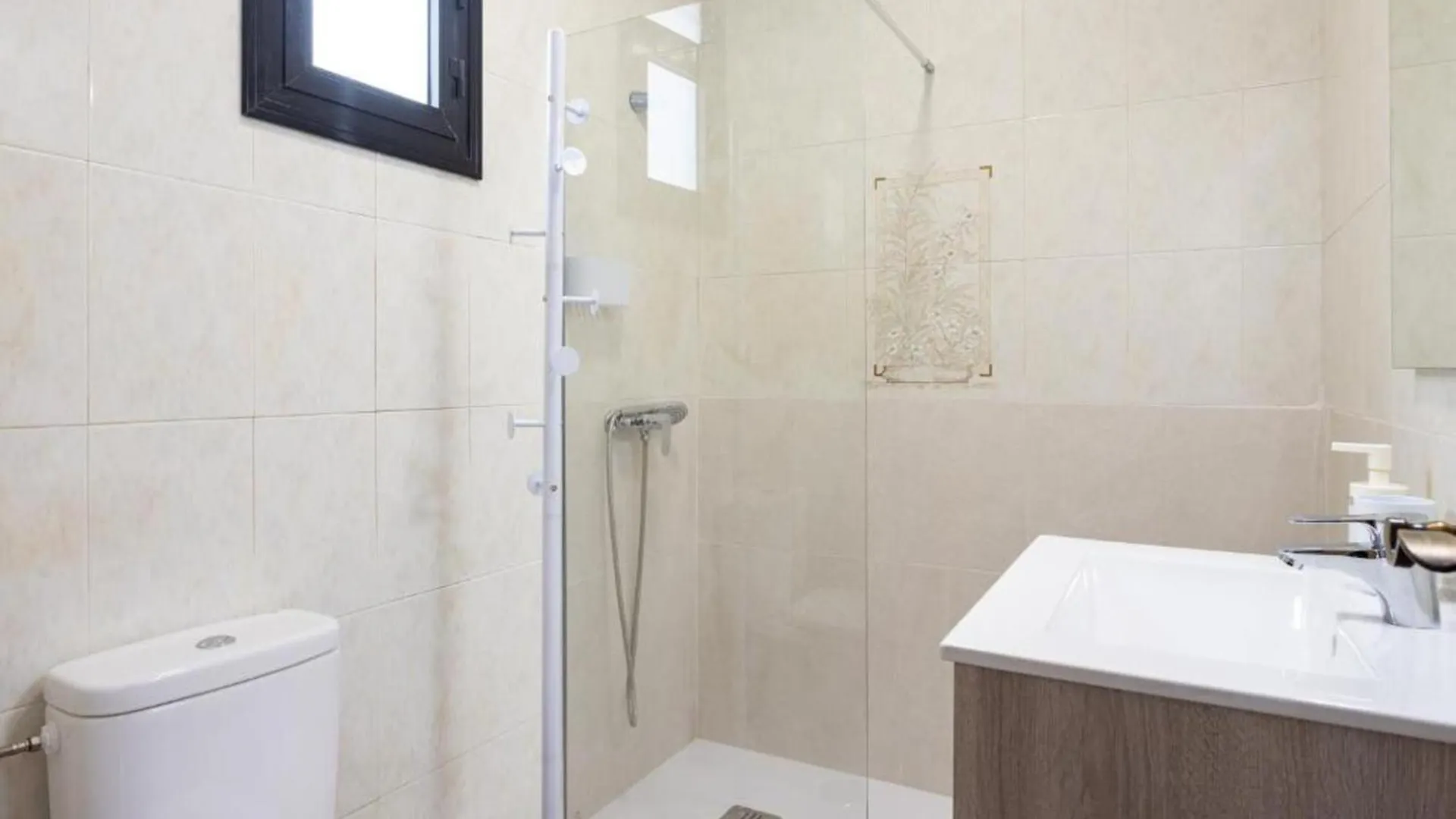 Live Santa Cruz Guigou Apartment Spain
